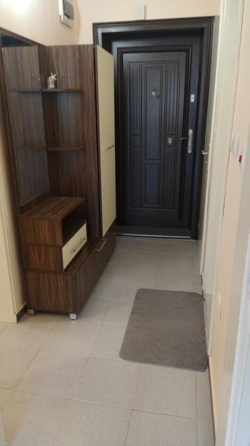 Apartment Levski Apart Burgas Stad Buitenkant foto