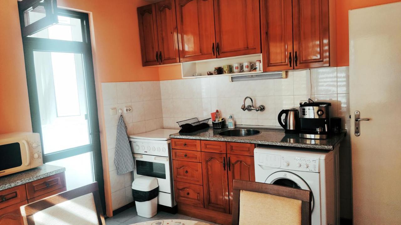 Apartment Levski Apart Burgas Stad Buitenkant foto