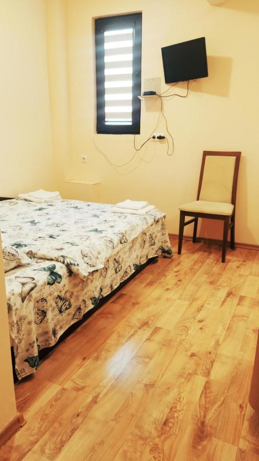 Apartment Levski Apart Burgas Stad Buitenkant foto